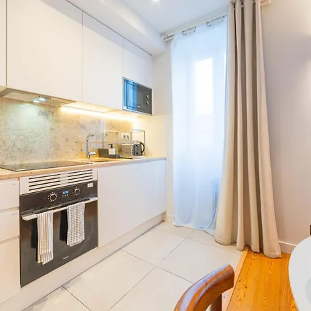 Apartment Prime Living - Maria Pia Lisbon