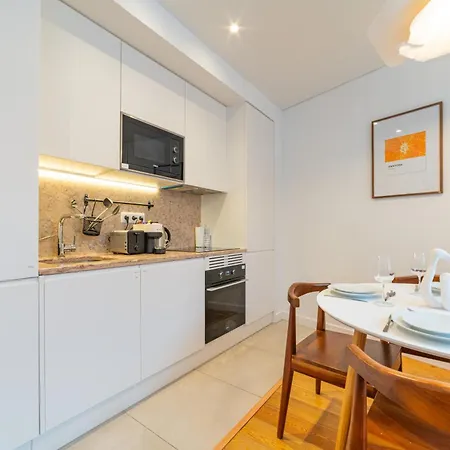 Prime Living - Maria Pia * Lisbon