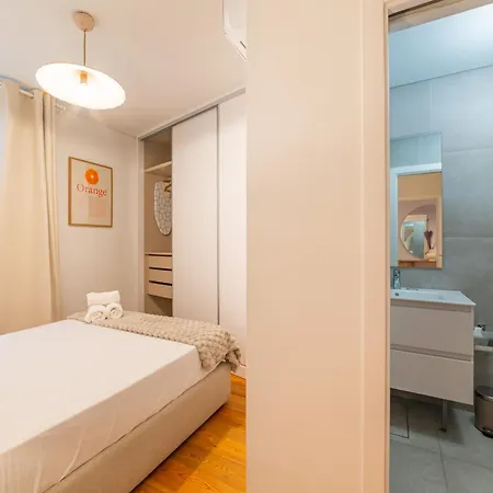 Prime Living - Maria Pia Apartment Lisbon