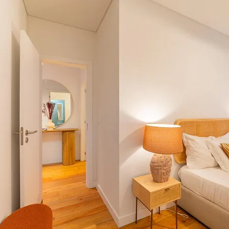 Apartment Prime Living - Maria Pia Lisbon