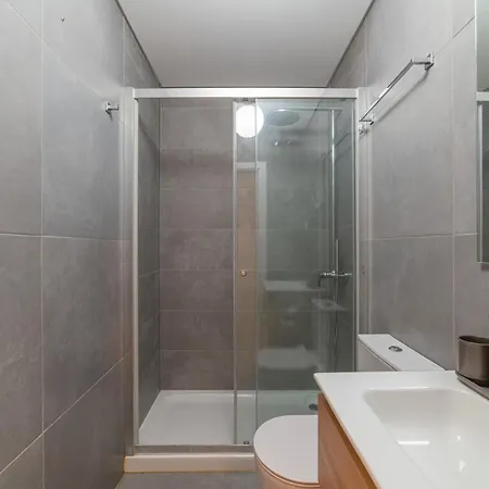 Prime Living - Maria Pia Apartment Lisbon